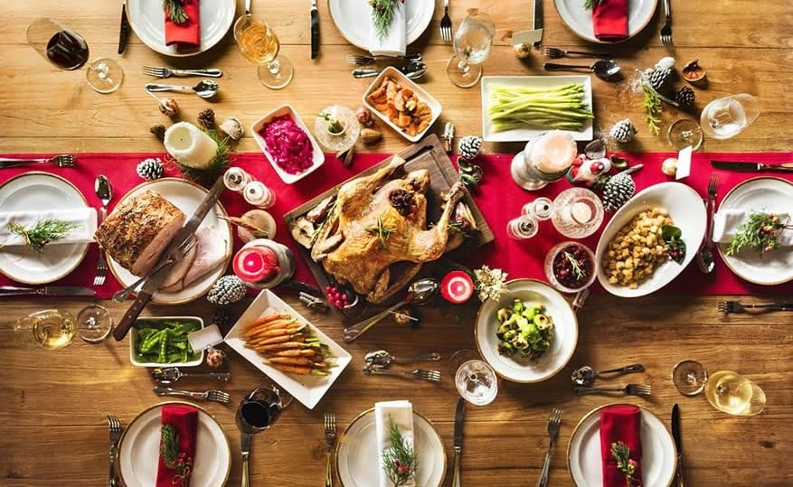 cena di Natale gratuita in strada