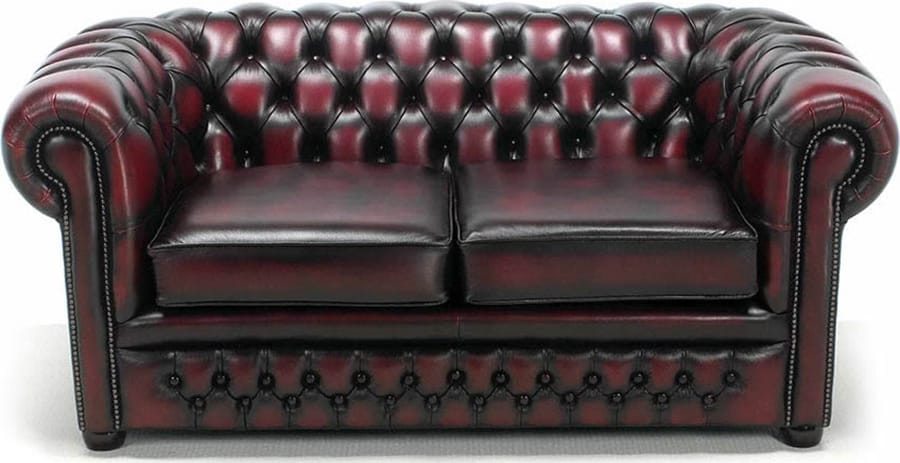 rozkładana sofa Chesterfield